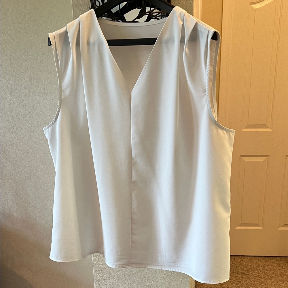 Elegant White Sleeveless Top